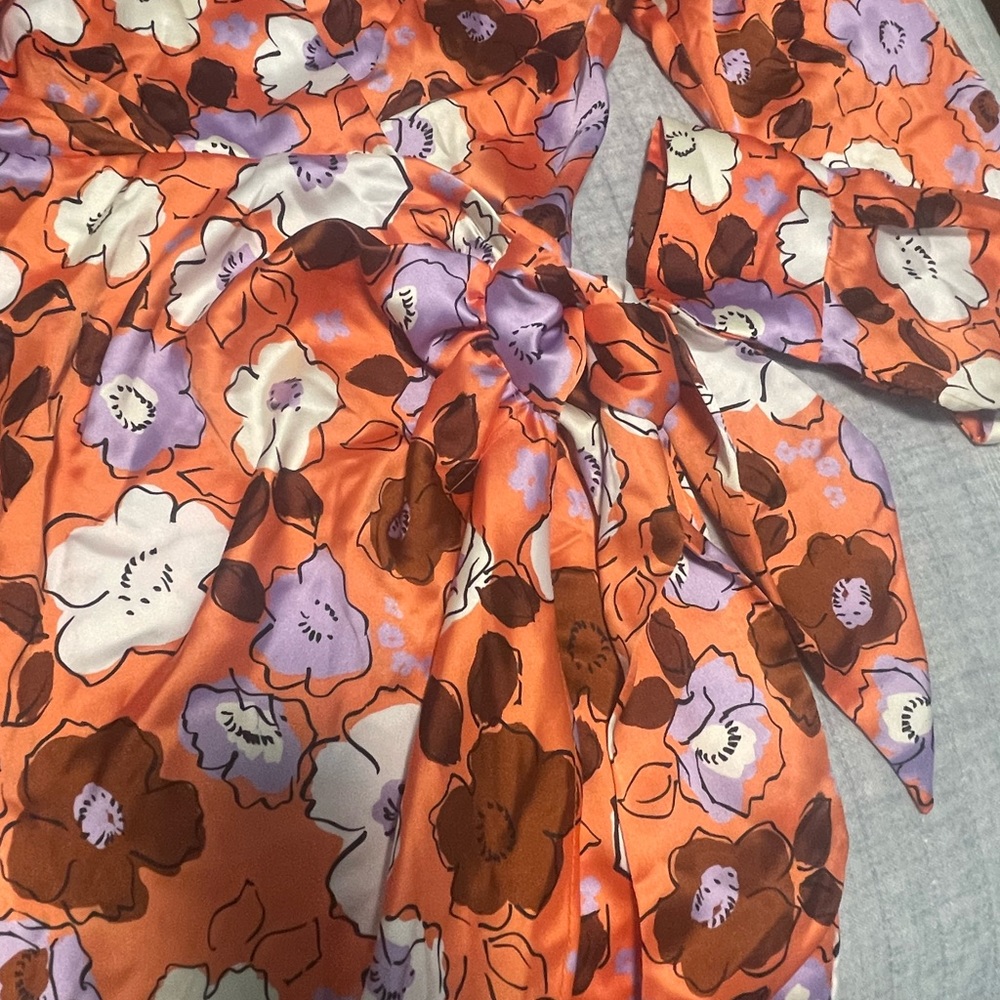 Zara floral dress, size medium. - Picture 6 of 6
